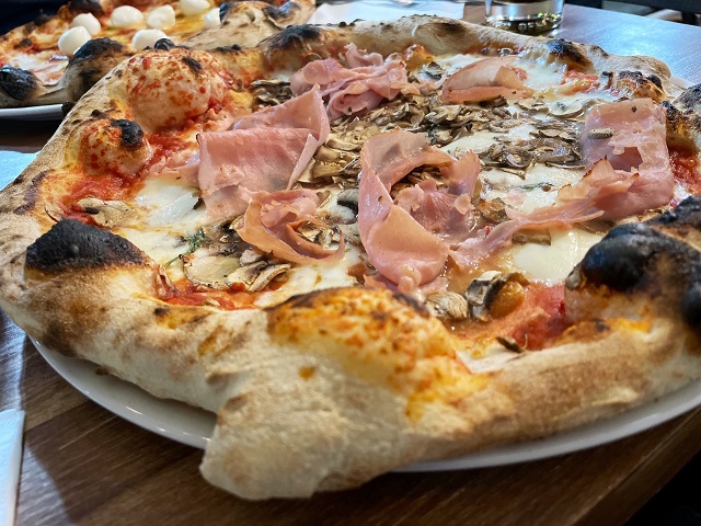 The best pizza places in Antibes